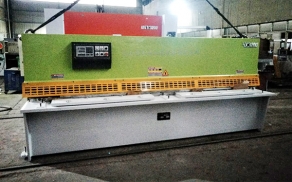 安庆QC12K-4x3200液压摆式剪板机